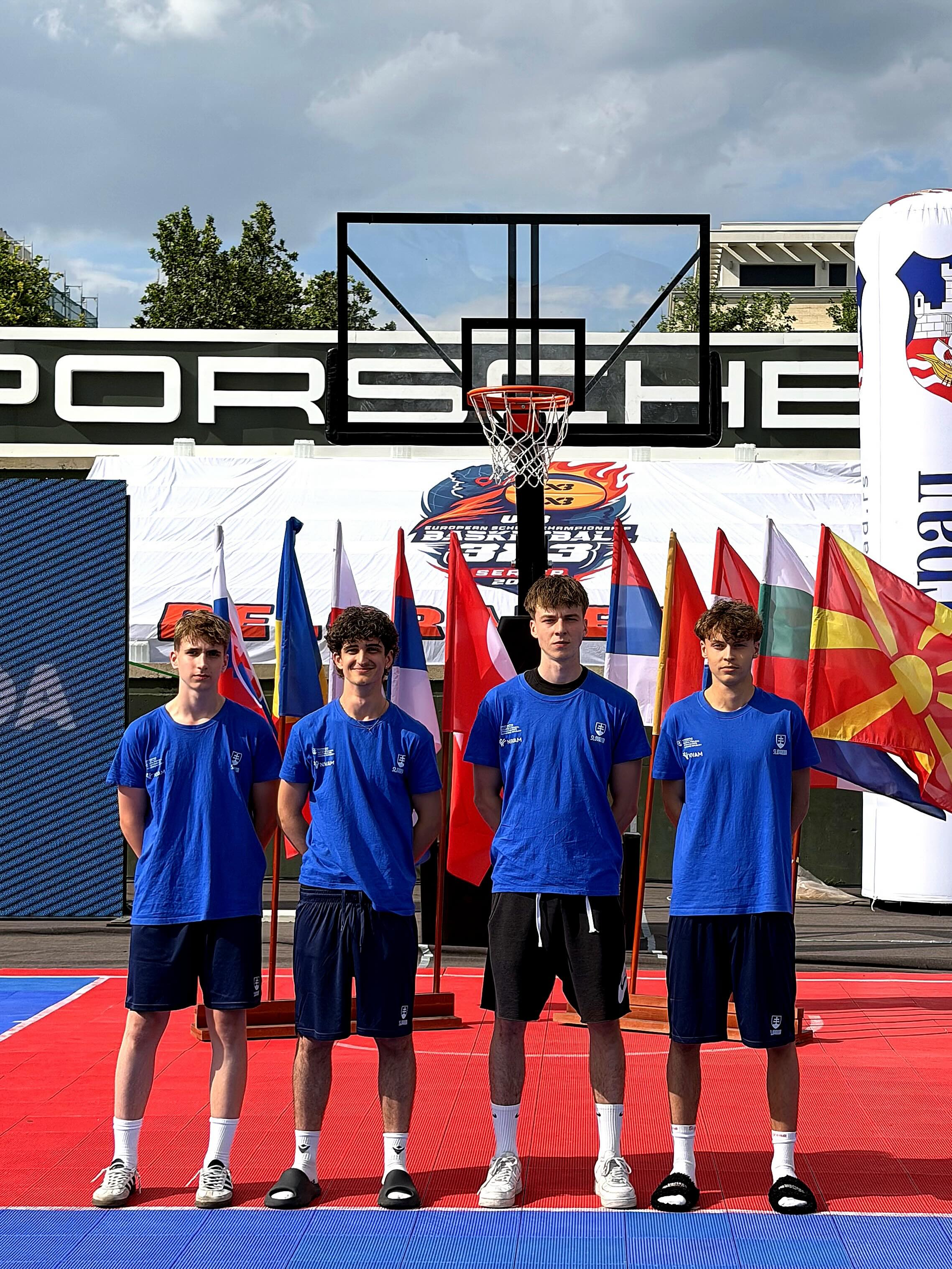 Basket 3x3 16